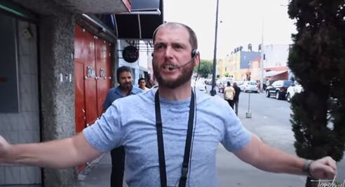 “En México se me busca para matarme”, dice el evangelizador que reta a la Santa Muerte en Tepito