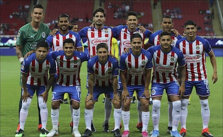 Jugadores de Chivas lamentan la salida de Tomás Boy