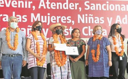 Evelyn Salgado atrae los reflectores... ¿pero y la lana?