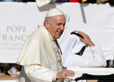 Papa dice estar dispuesto a mediar en Venezuela si lo piden ambas partes