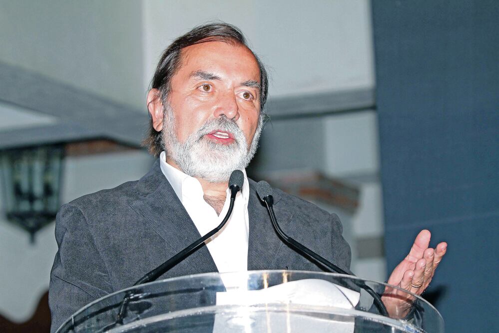 Epigmenio Ibarra es el creador de las primeras telenovelas de Azteca (ARCHIVO EL UNIVERSAL)