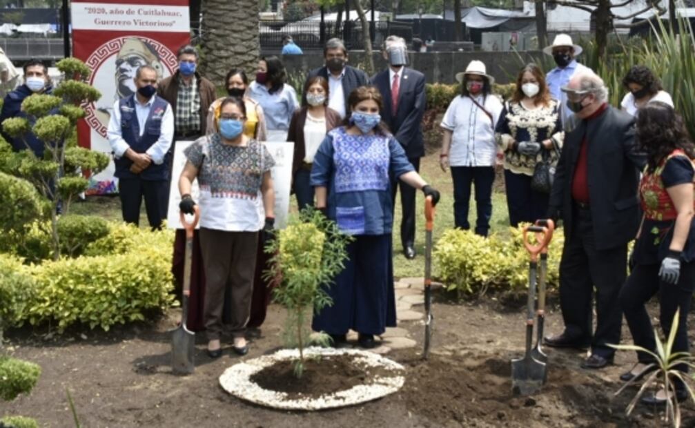 Plantan árbol en Iztapalapa para conmemorar los 500 años de la “Noche Victoriosa”