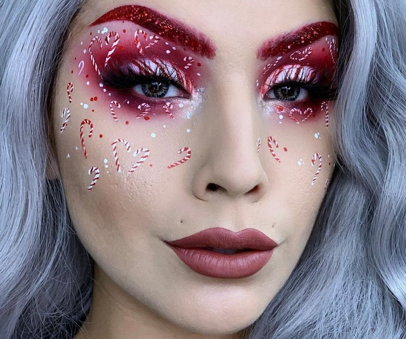 La Navidad también se lleva en tu maquillaje      Foto:Instagram