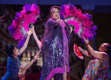 Michelle Rodríguez consigue con humor la resiliencia y reinvención de mujeres violentadas