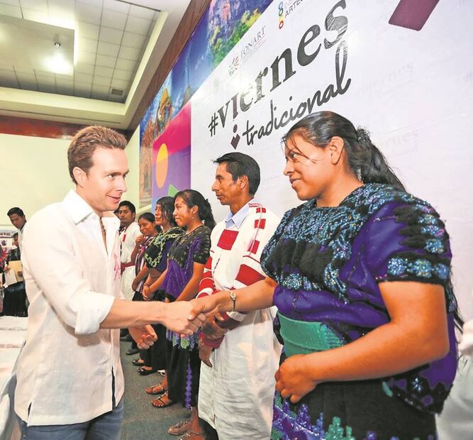 Fue gobernador de Chiapas de 2012 a 2018. Inauguró diversos espacios
culturales, como la Casa de las Artesanías, pero para la comunidad artística local su administración fue más de “tramitología”. Foto: Especial