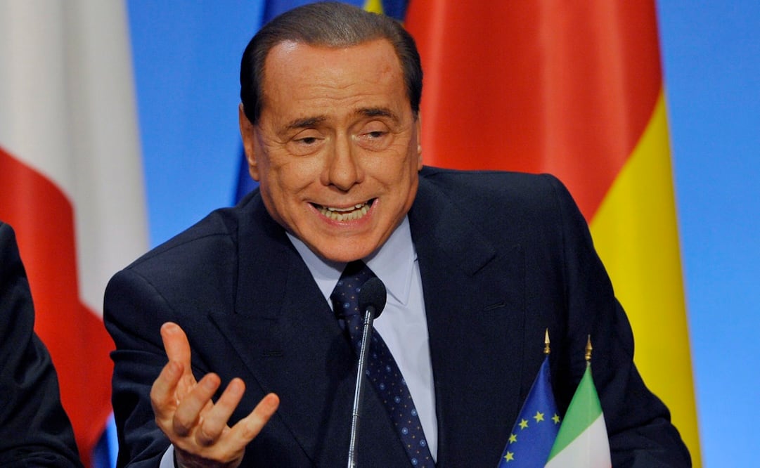 Berlusconi, fundador del partido de centro derecha Forza Italia, fue primer ministro en tres ocasiones entre 1994 y 2011. Foto: EFE
