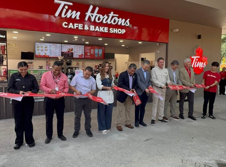 Tim Hortons México celebra la apertura de su sucursal número 200 en Parque Fundidora