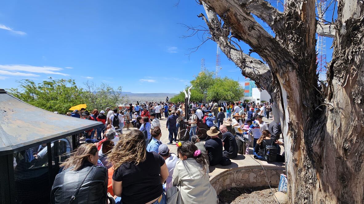 Aseguraron que personal del teleférico intervino y el problema no pasó a mayores. (FOTO: especial)