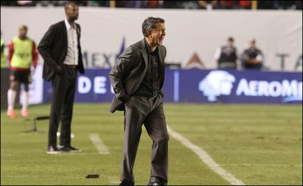 Sufre  por sus necedades