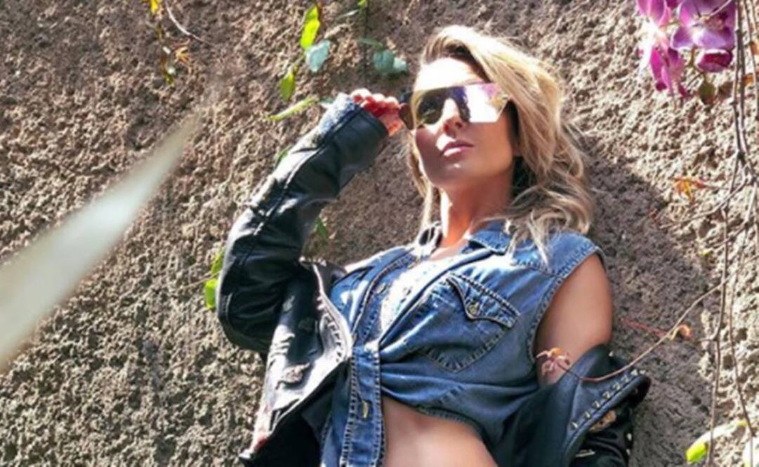 Fey mostró sus piernas y sus seguidores la elogiaron  FOTO: INSTAGRAM