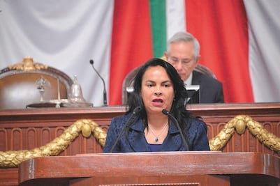 Se pospondrá la ley que regula a los ambulantes