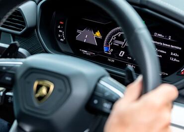 Autos y motos podrán comunicarse para evitar accidentes