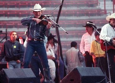 Revelan cómo surgió "Payaso de Rodeo", legendaria canción de Caballo Dorado