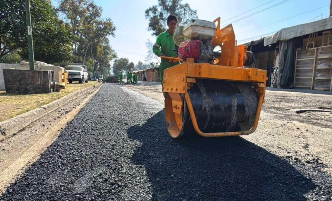 Pavimentación en Tláhuac (16/01/2025). Foto: Especial