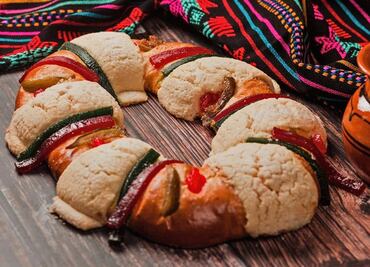 Gobierno de Nuevo León invita a degustar con chocolate caliente la Mega Rosca de Reyes