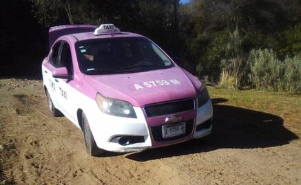 Encuentran dos cadáveres en cajuela de taxi abandonado en Tlalpan