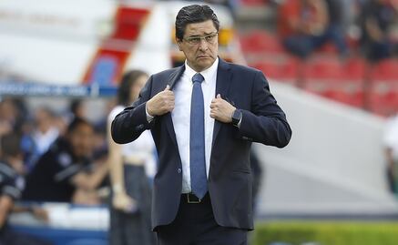 Luis Fernando Tena es el nuevo técnico de Chivas