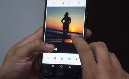 Exfuncionario de la embajada de EU “cazaba” a sus víctimas en Tinder 