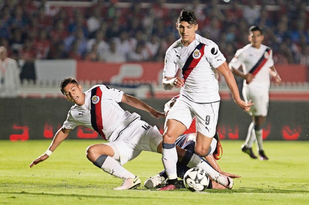 Alan Pulido espera poder marcar hoy (IMAGO7)