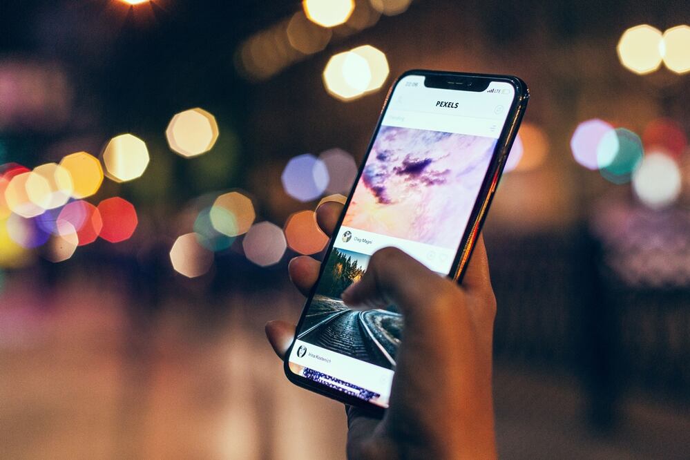 Con estos consejos podrás alargar la vida de tu celular /  Foto: Pexels