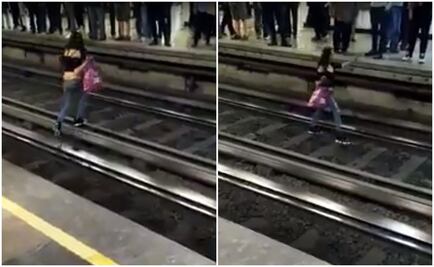 Mujer en aparente estado de ebriedad cruza las vías del Metro Tacuba