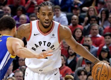 Kawhi Leonard demandará a Nike