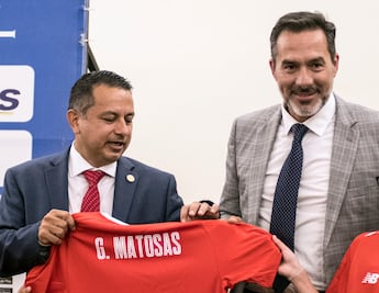 Presentan a Gustavo Matosas con Costa Rica