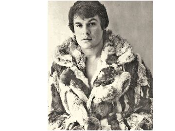 DFS espió a Juan Gabriel con recursos públicos