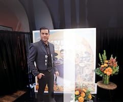 Carlos Rivera cumple 40 años y sigue cantando 