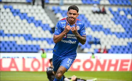 Cruz Azul vence al Atlas en su debut como local en el estadio Cuauhtémoc 