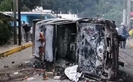 Incendian patrulla y agreden a policías que atropellaron a dos en Veracruz