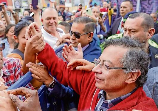 Petro ha advertido contra cualquier ataque de EU. Foto: Mauricio Dueñas / EFE