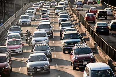 "Horas pico ya no se pueden distinguir en las ciudades", apunta catedrático del MIT; crecen retos de logística urbana a nivel global