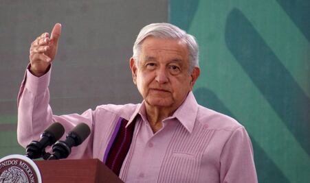 AMLO anuncia inversión danesa de 10 mil mdd para producir hidrógeno verde
