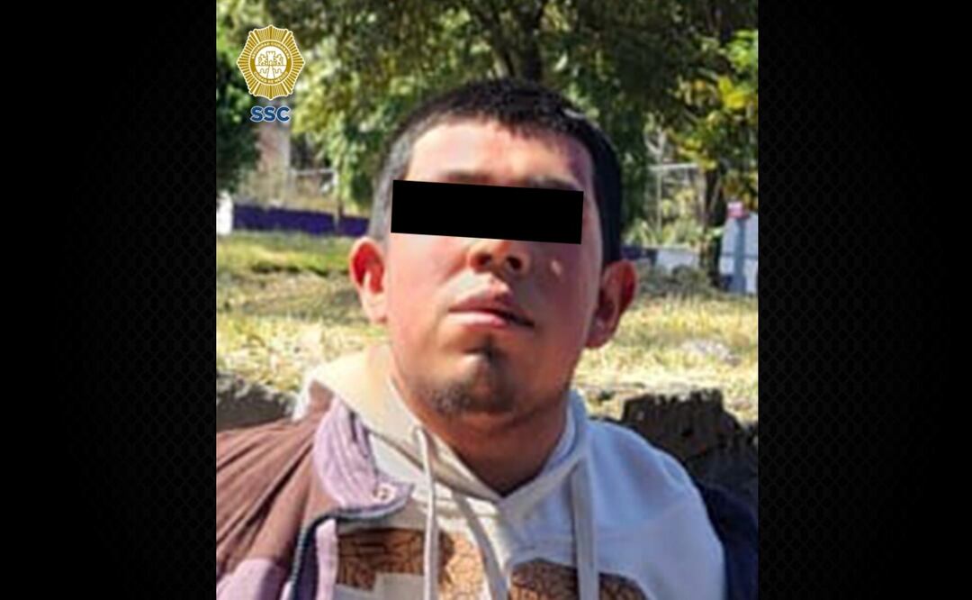 Detienen a hombre en Álvaro Obregón por amenazar con réplica de arma de fuego para robar 130 mil pesos. Foto: Especial