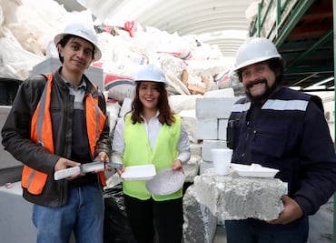 Jóvenes mexicanos crean máquina para reciclar unicel