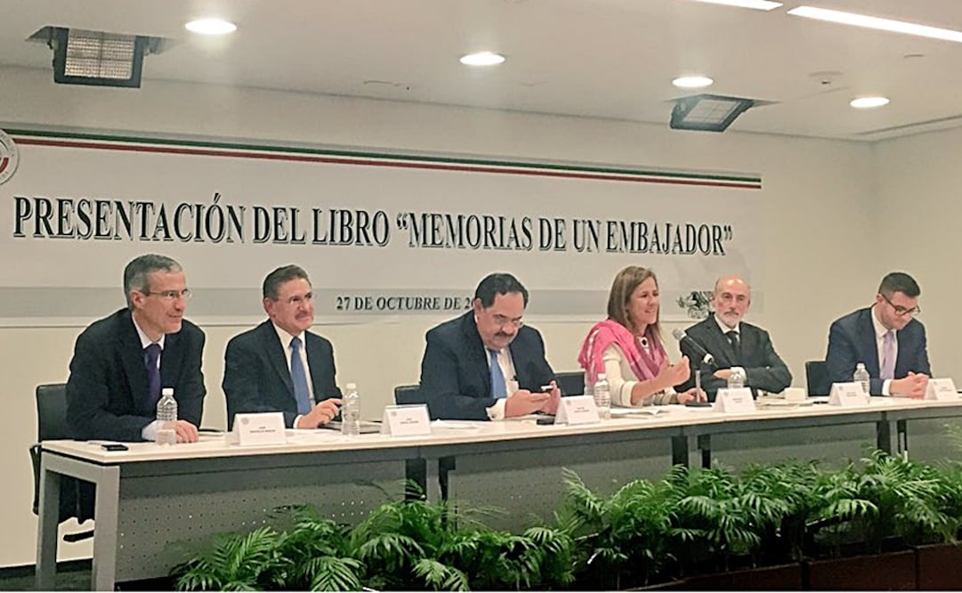 La panista participó en la presentación de un libro sobre la obra diplomática de Federico Ling Altamirano. /Tomada de Twitter