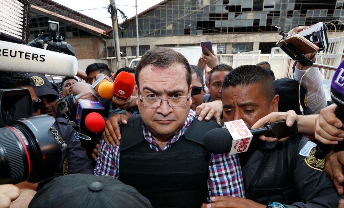 Duarte, sin agua caliente, sin postre... y con zape