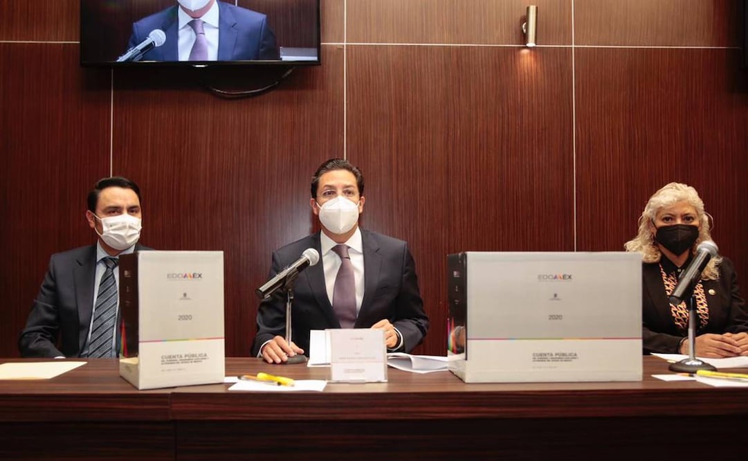 La Cuenta Pública 2020 se integra por 13 tomos, 10 volúmenes y un disco compacto que contienen información analítica presupuestal, programática y contable de las dependencias y entidades del Gobierno estatal. Foto: Especial