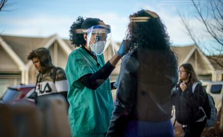 Ómicron “sigue siendo peligrosa”, advierte la OMS; contagios subieron 55% en una semana