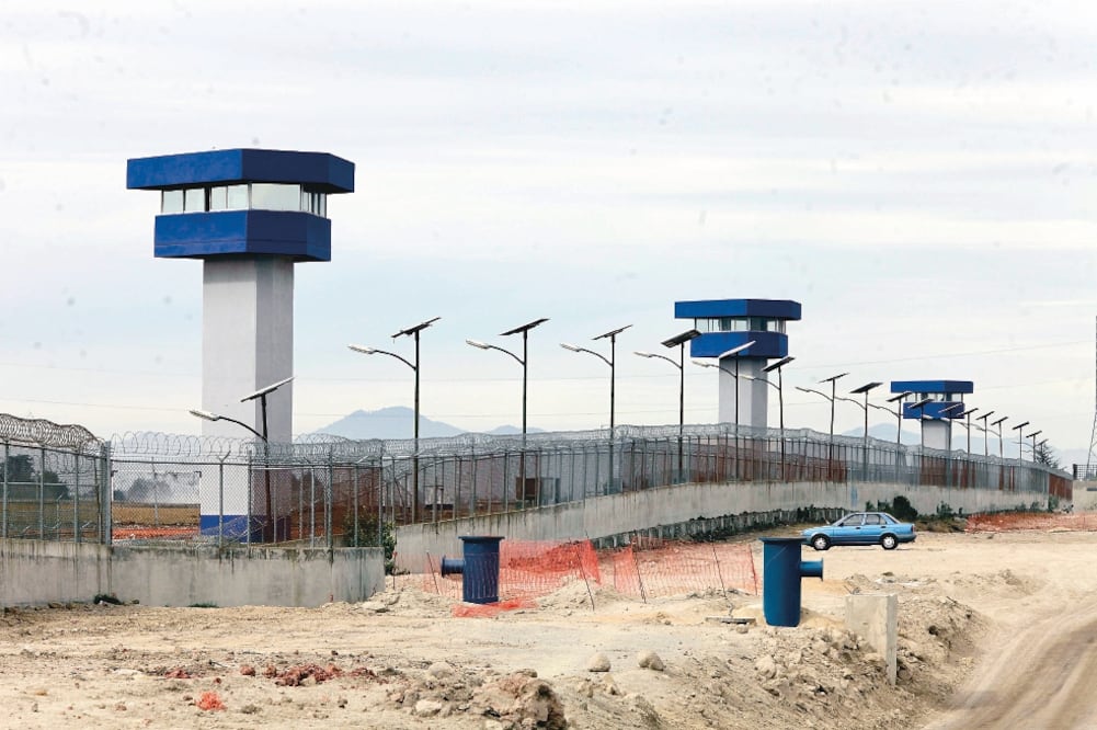 APROBACIÓN. Otras 16 cárceles mexicanas acreditaron que durante tres años continuos cumplieron con 40 estándares básicos obligatorios en materia de seguridad, protección y orden (ARCHIVO. EL UNIVERSAL)