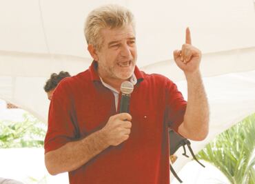 Critican crédito a hermano de AMLO