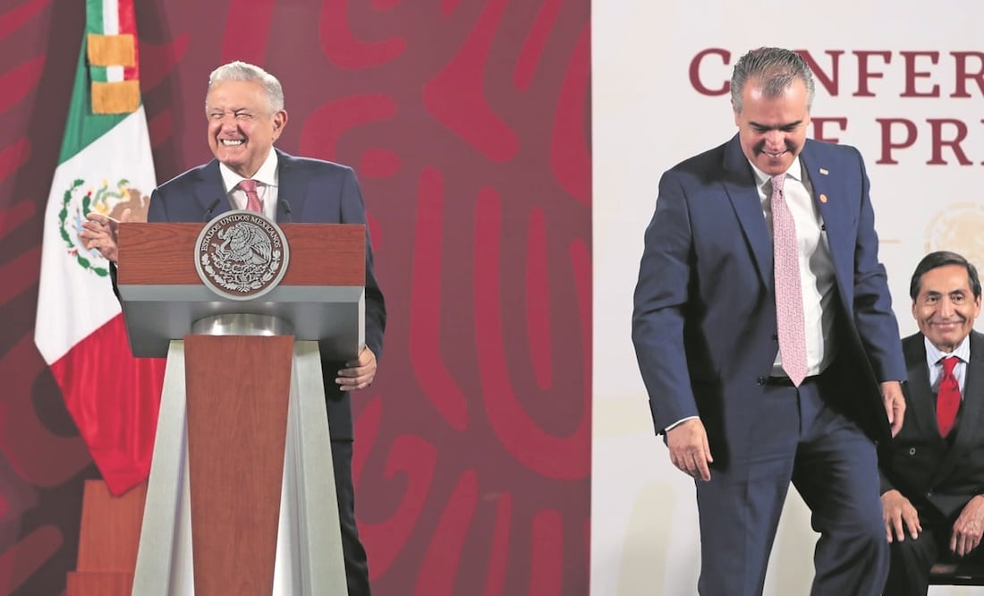 El anuncio del Pacic se dio en la conferencia mañanera del presidente Andrés Manuel López Obrador, donde estuvo presente el presidente del Consejo Coordinador Empresarial, Francisco Cervantes Díaz (der.). Foto: JUAN BOITES/ EL UNIVERSAL
