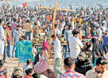 Volver a la vida como era antes de la pandemia no será nada fácil, advierten