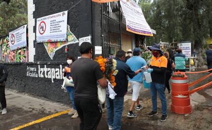 Panteones de la CDMX registran afluencia de 81 mil personas por Día de Muertos