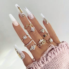 Por qué no es recomendable usar anillos durante el brote de coronavirus