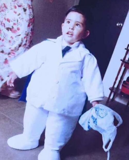 Niño celebra su cumpleaños como el “Dr. Simi”