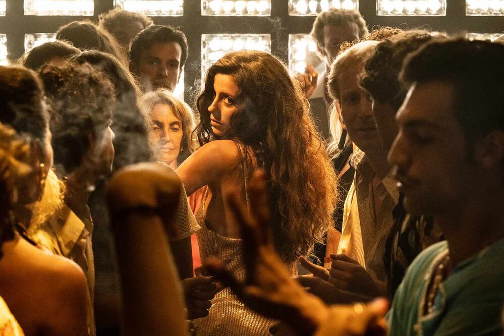 La actríz italiana Celeste Dalla Porta interpreta a la protagonísta, una mujer llamada Parthenope./ Especial