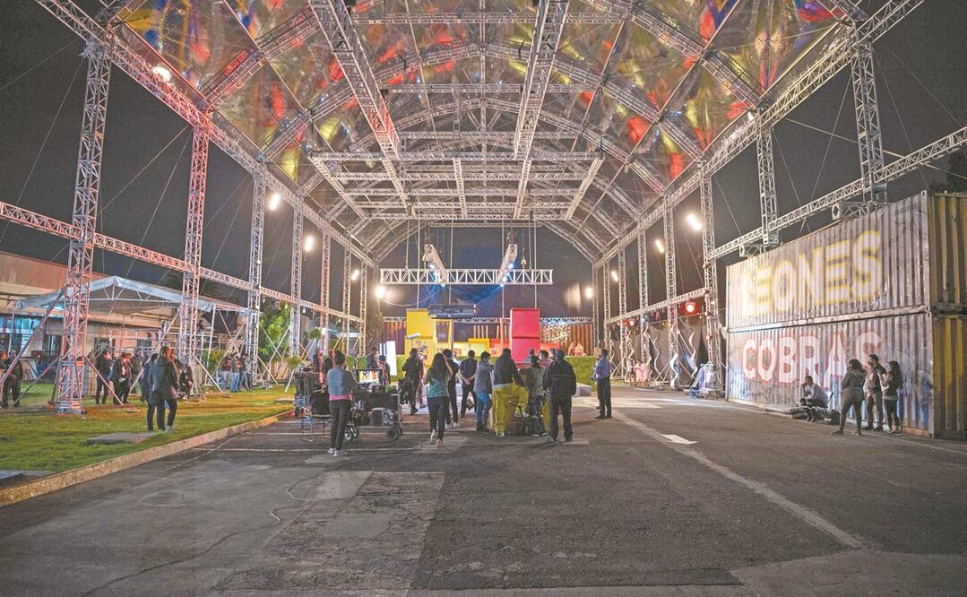 El foro externo tiene con carpa a más de 10 metros de altura. Fotos: TELEVISA