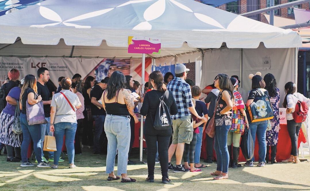 En la edición de esta año, la Librería Carlos Fuentes de la Universidad de Guadalajara llevará una muestra editorial de libro mexicano. Foto: Cortesía LéaLA